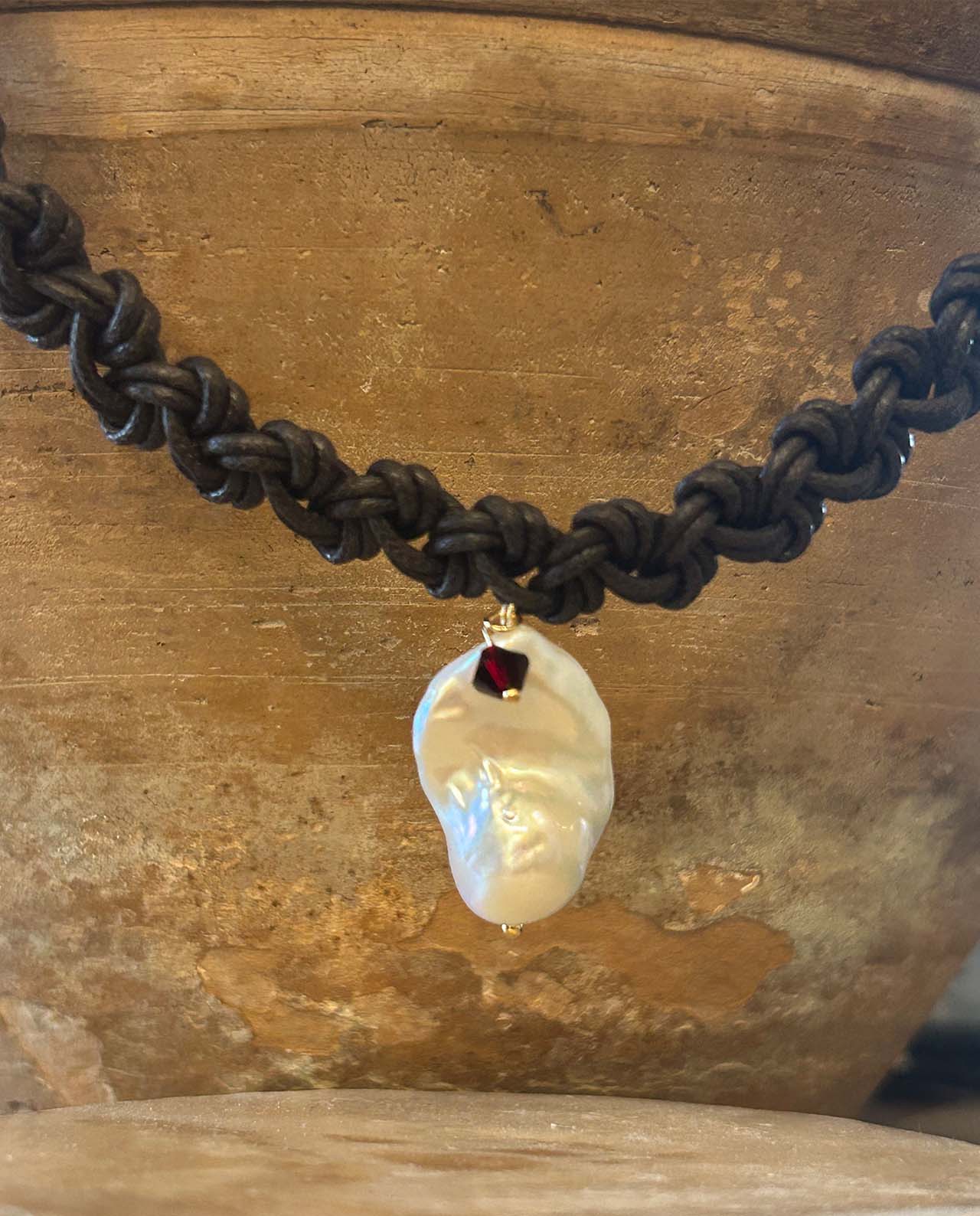 Gargantilla Antracita Perla