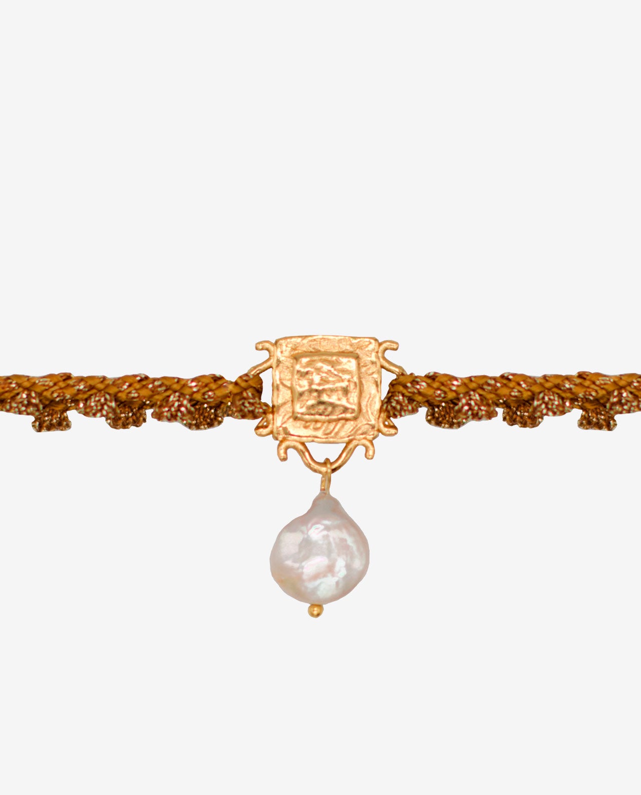 Choker Moon
