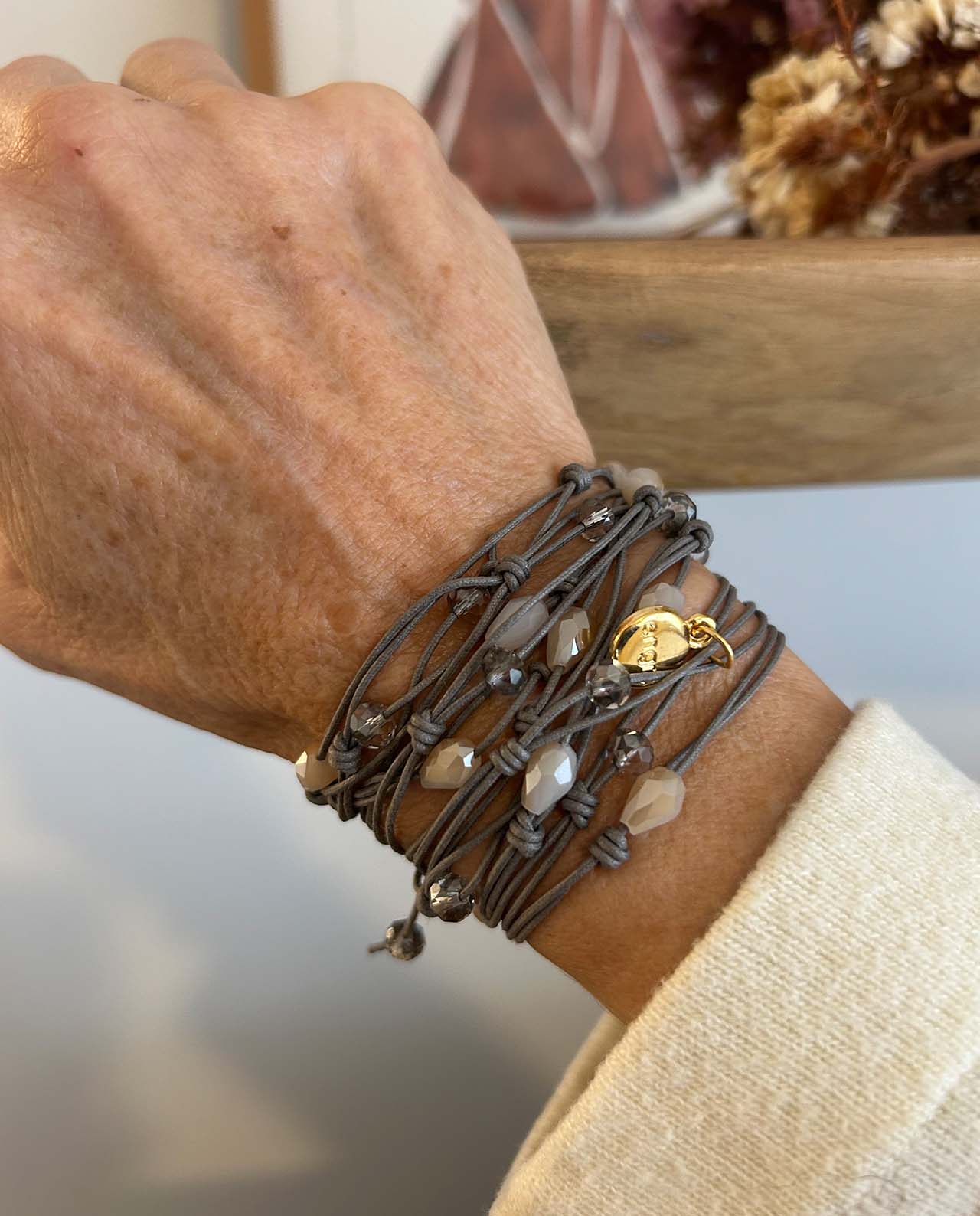 Collar Paquare Gris Lágrima