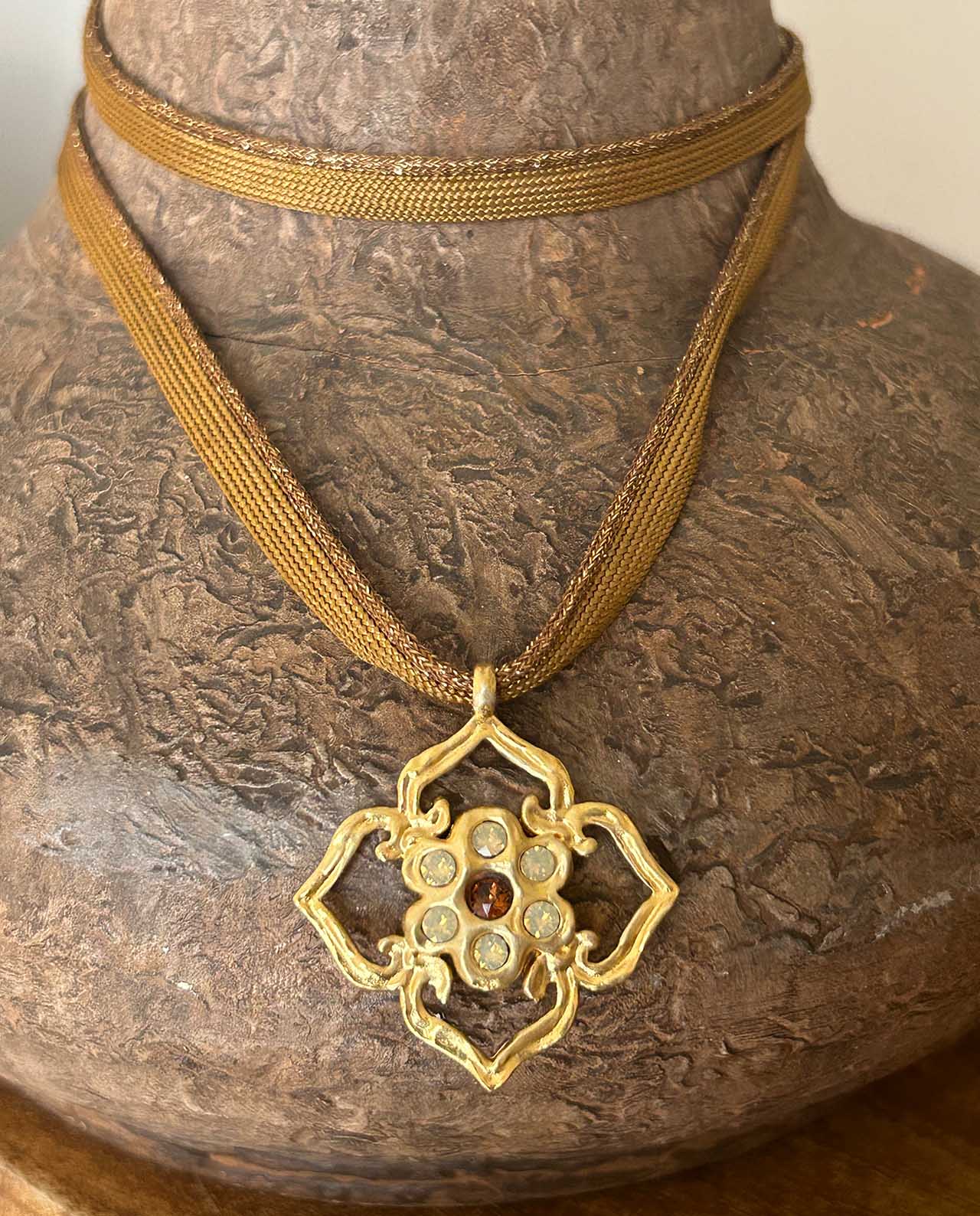 Gargantilla Nómada Sand Golden