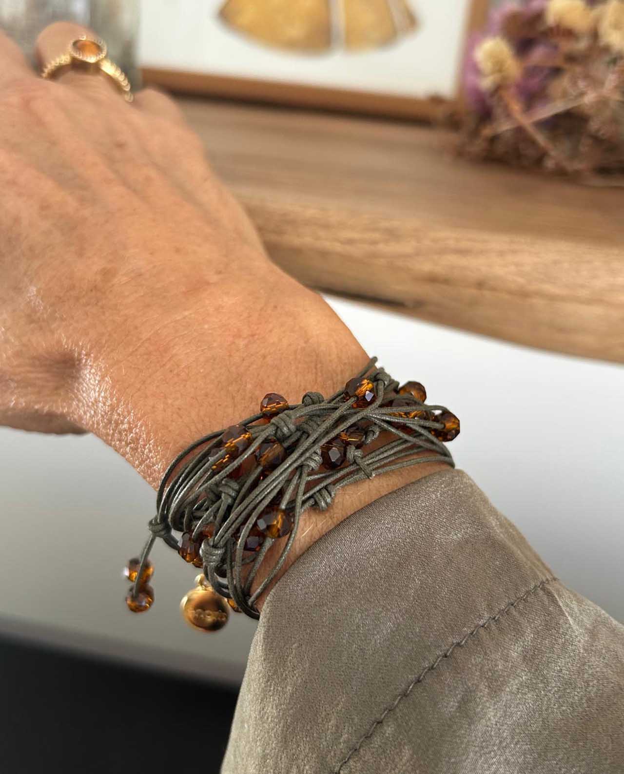 Collar Paquare Caqui Ámbar