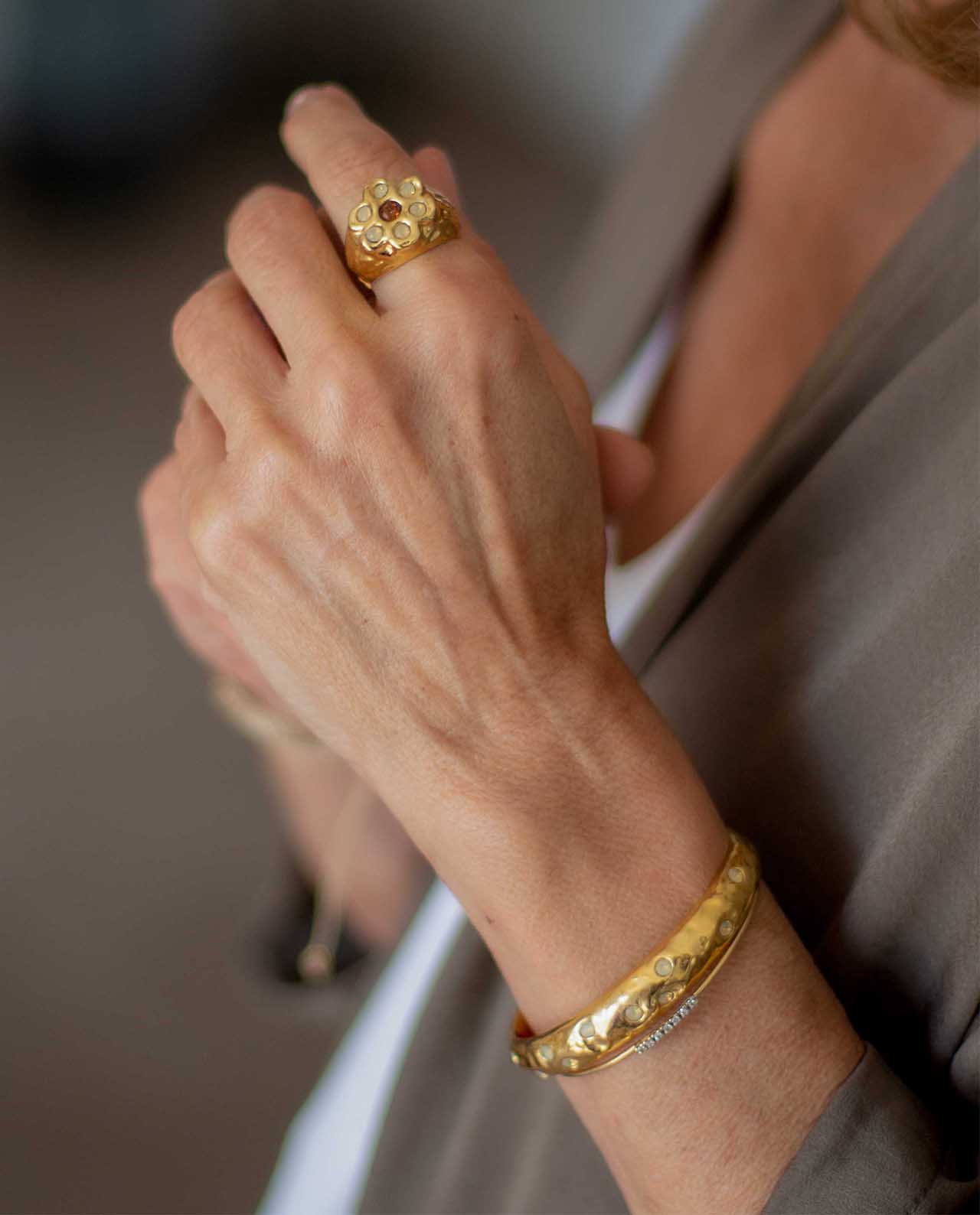 Esclava Nómada Sand Golden