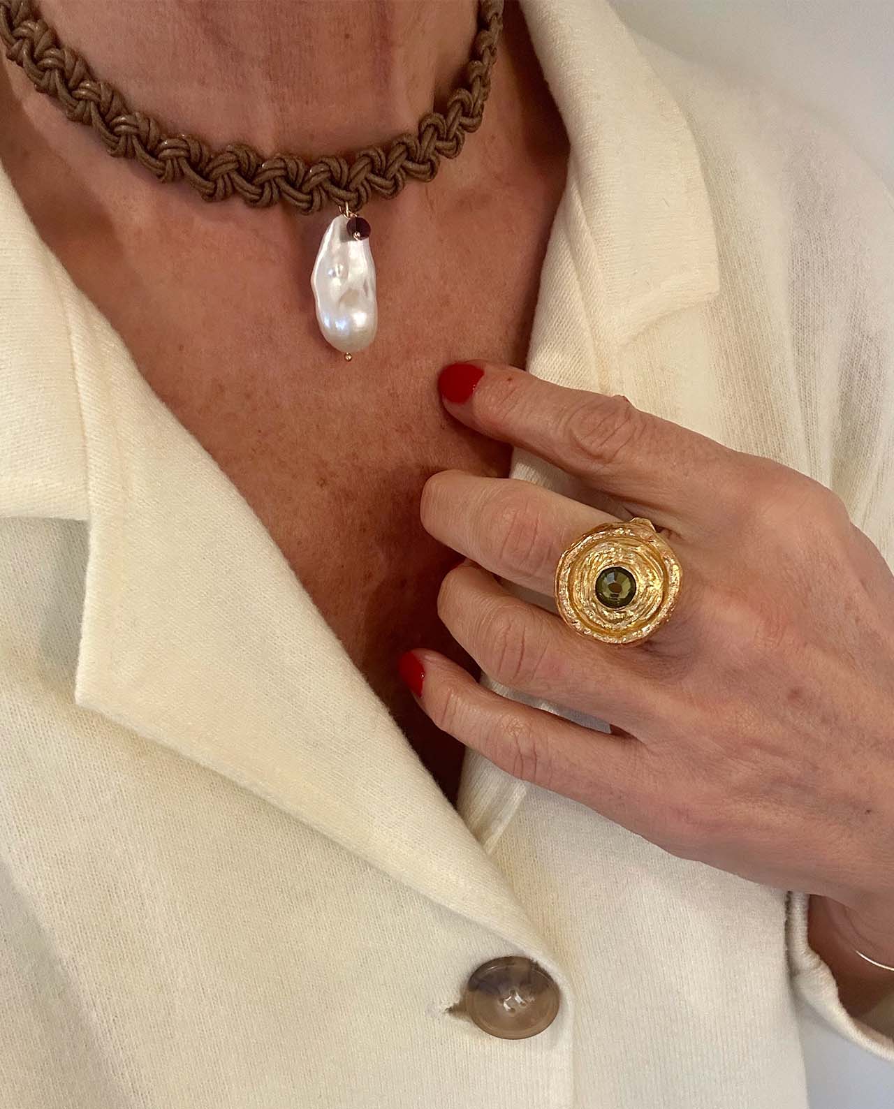 Gargantilla Camel Perla