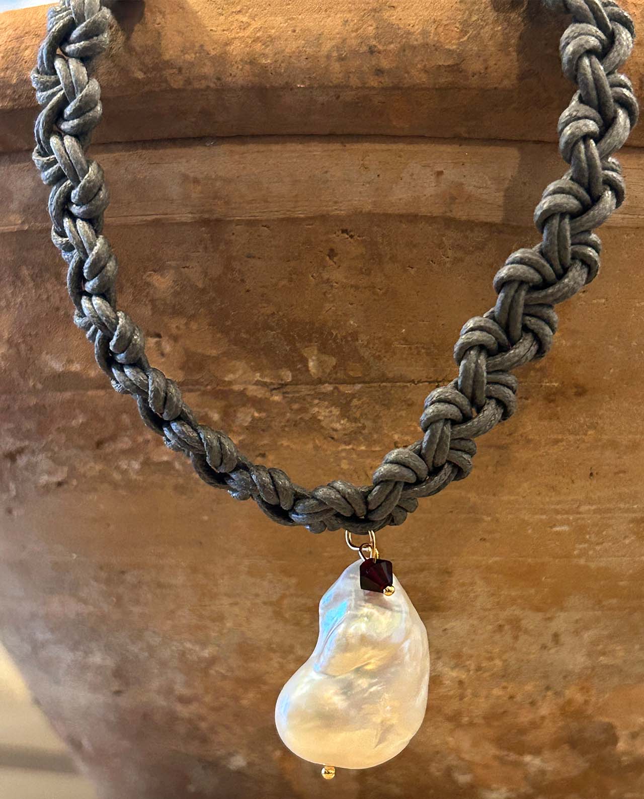 Gargantilla Gris Perla