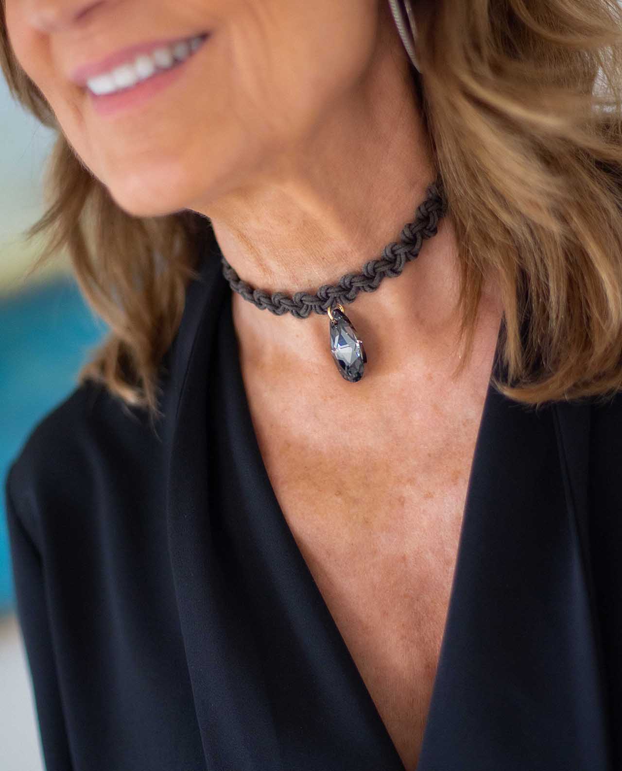 Gargantilla Antracita Maxi Gota